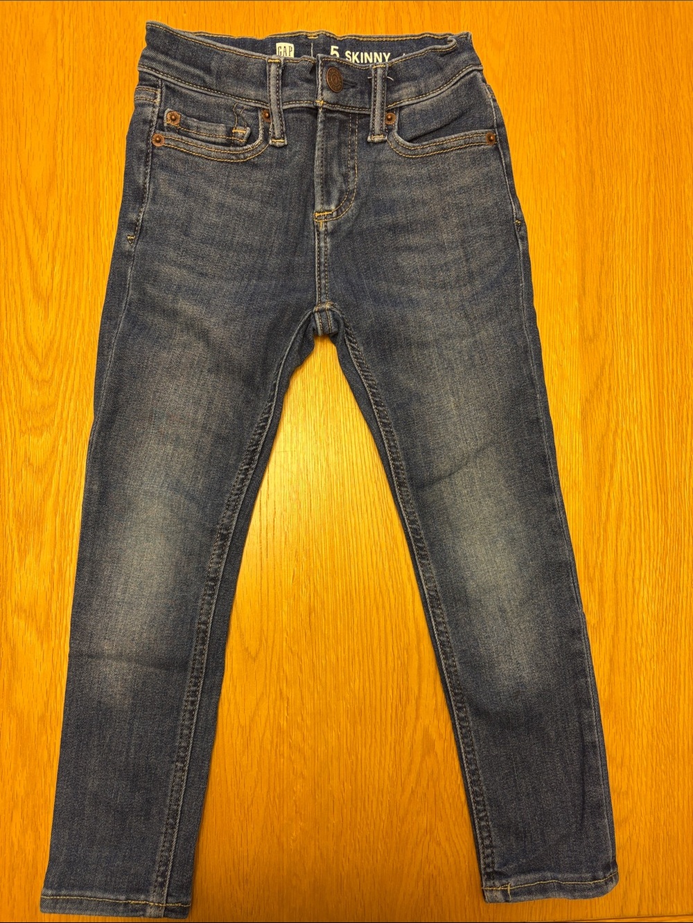 GAP Boys Blue Wash Skinny Jeans, size 5